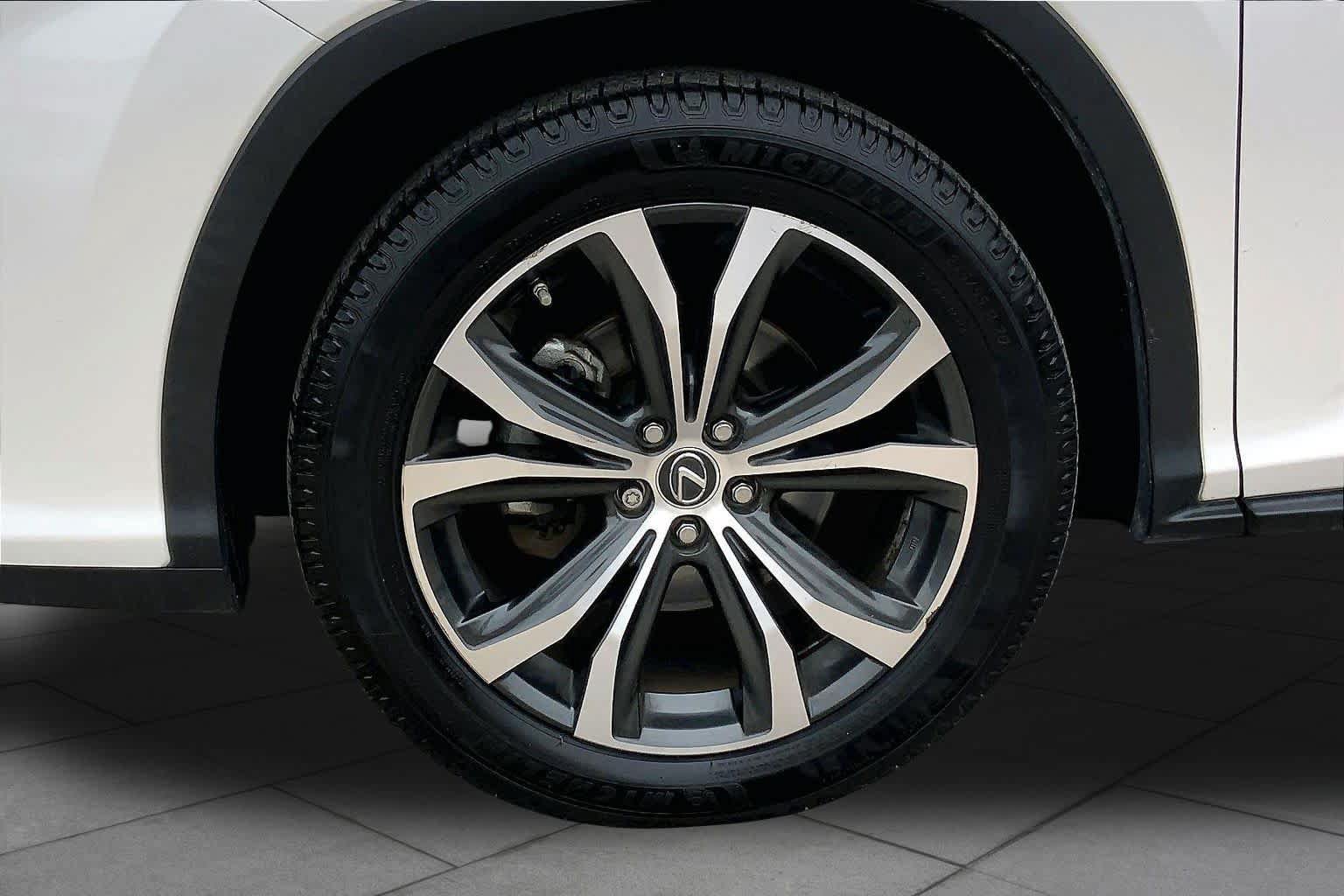 Used 2019 Lexus RX 350 FWD w/ Navigation Package image 10