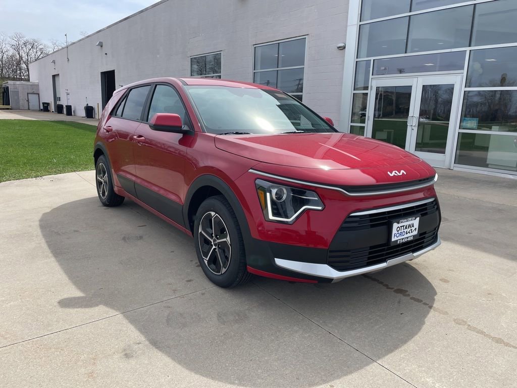 New 2026 Kia Niro LX