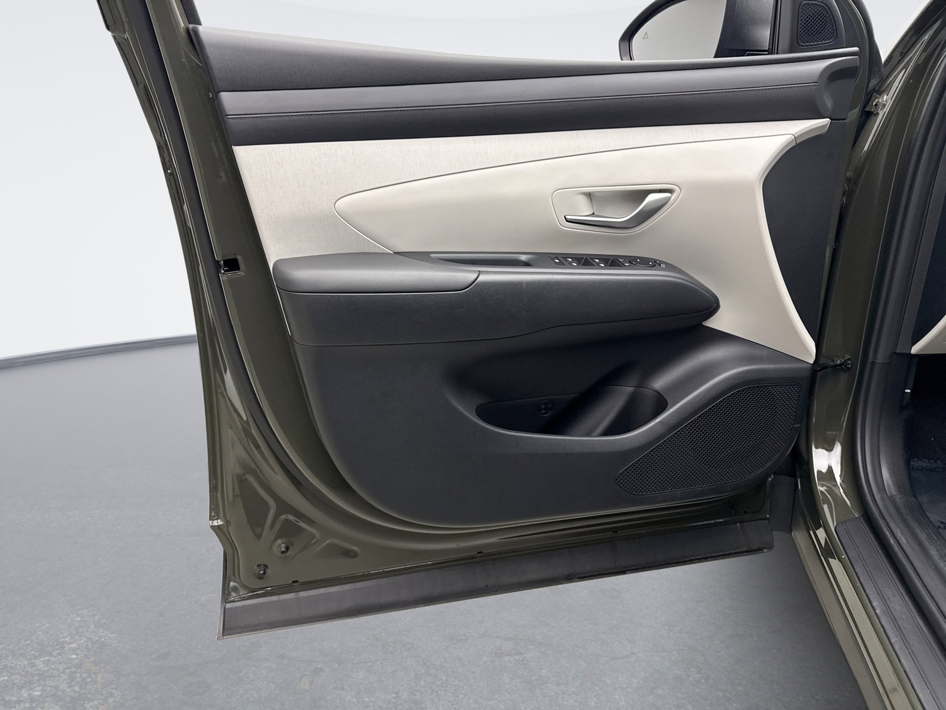 Used 2025 Hyundai Tucson SEL image 9