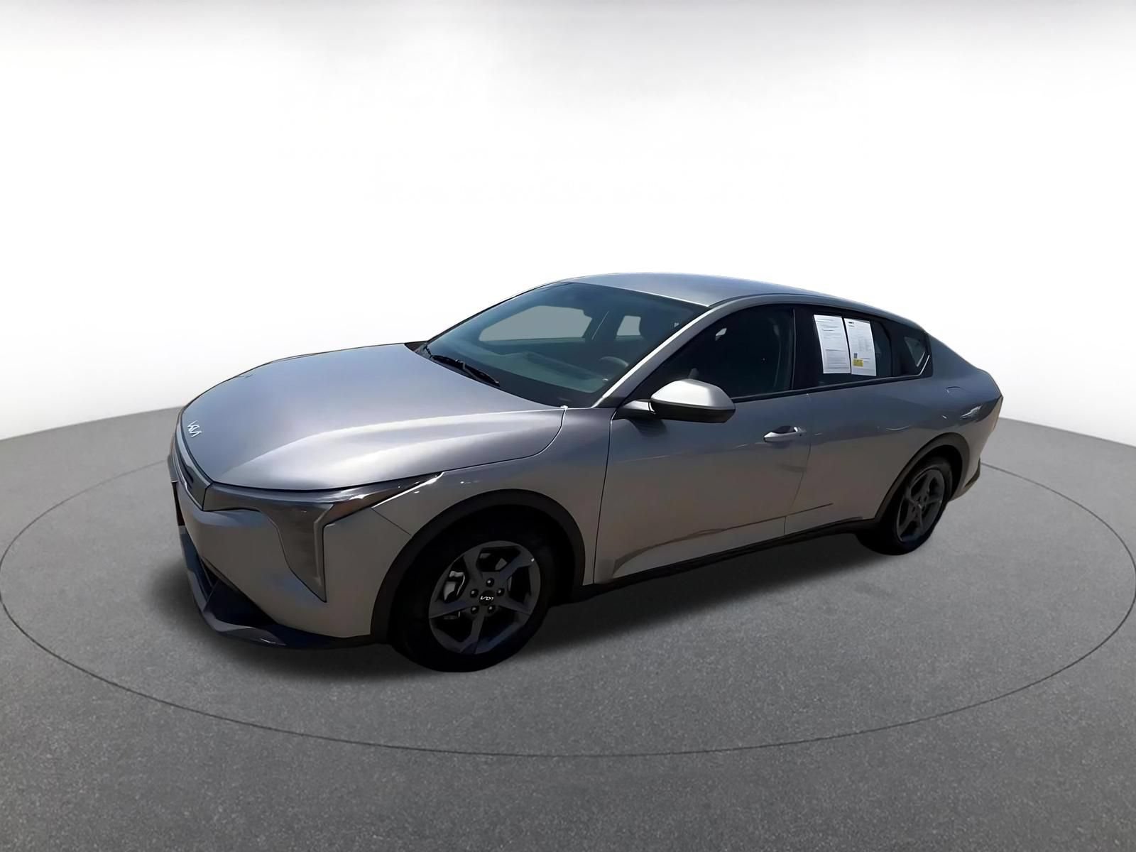Used 2025 Kia K4 FWD image 8