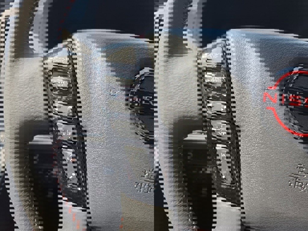 New 2025 Nissan Frontier PRO-4X image 21