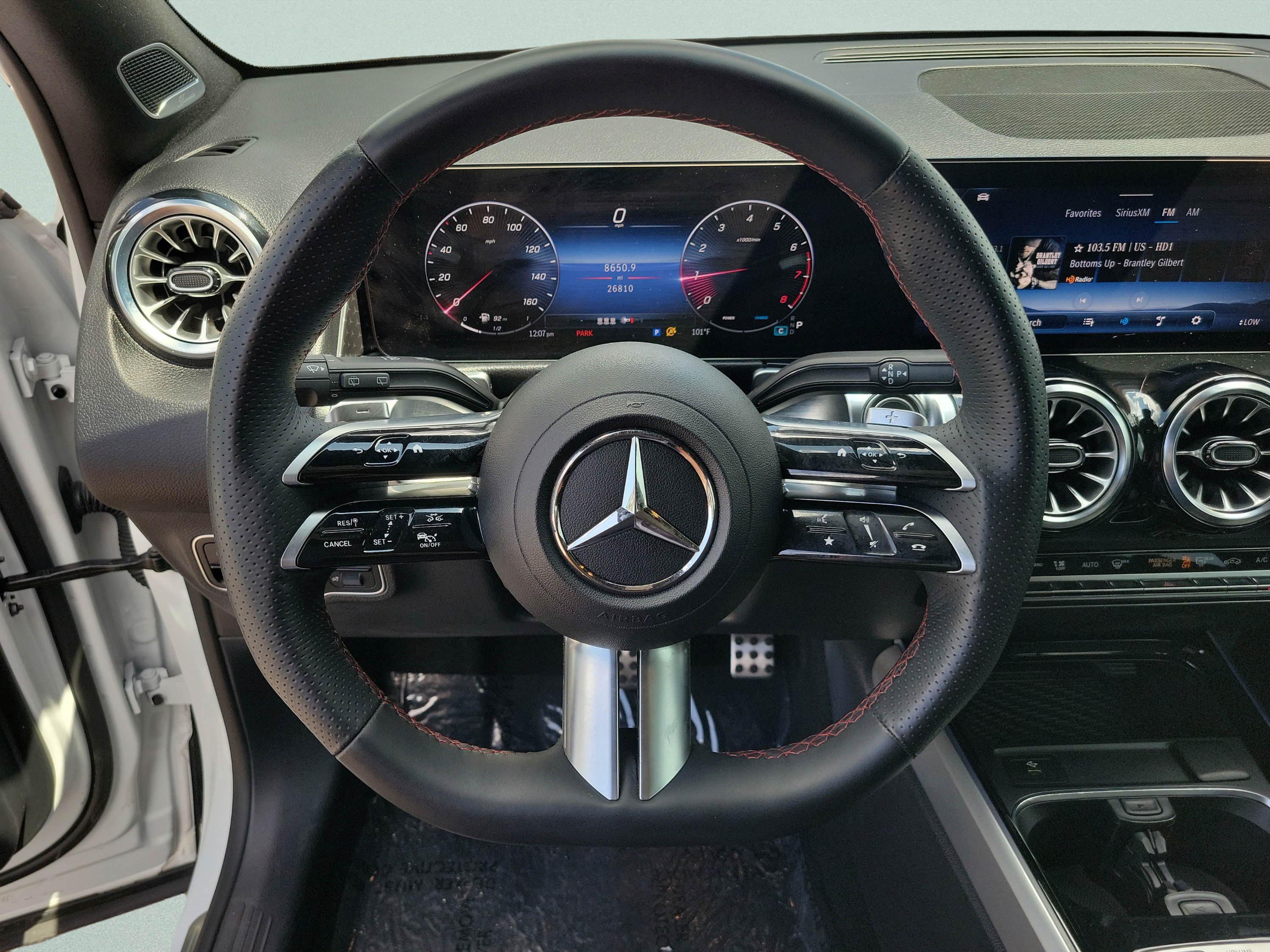 Certified 2024 Mercedes-Benz GLB 250 image 23