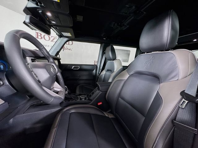 New 2025 Ford Bronco Outer Banks w/ Sasquatch Package image 25