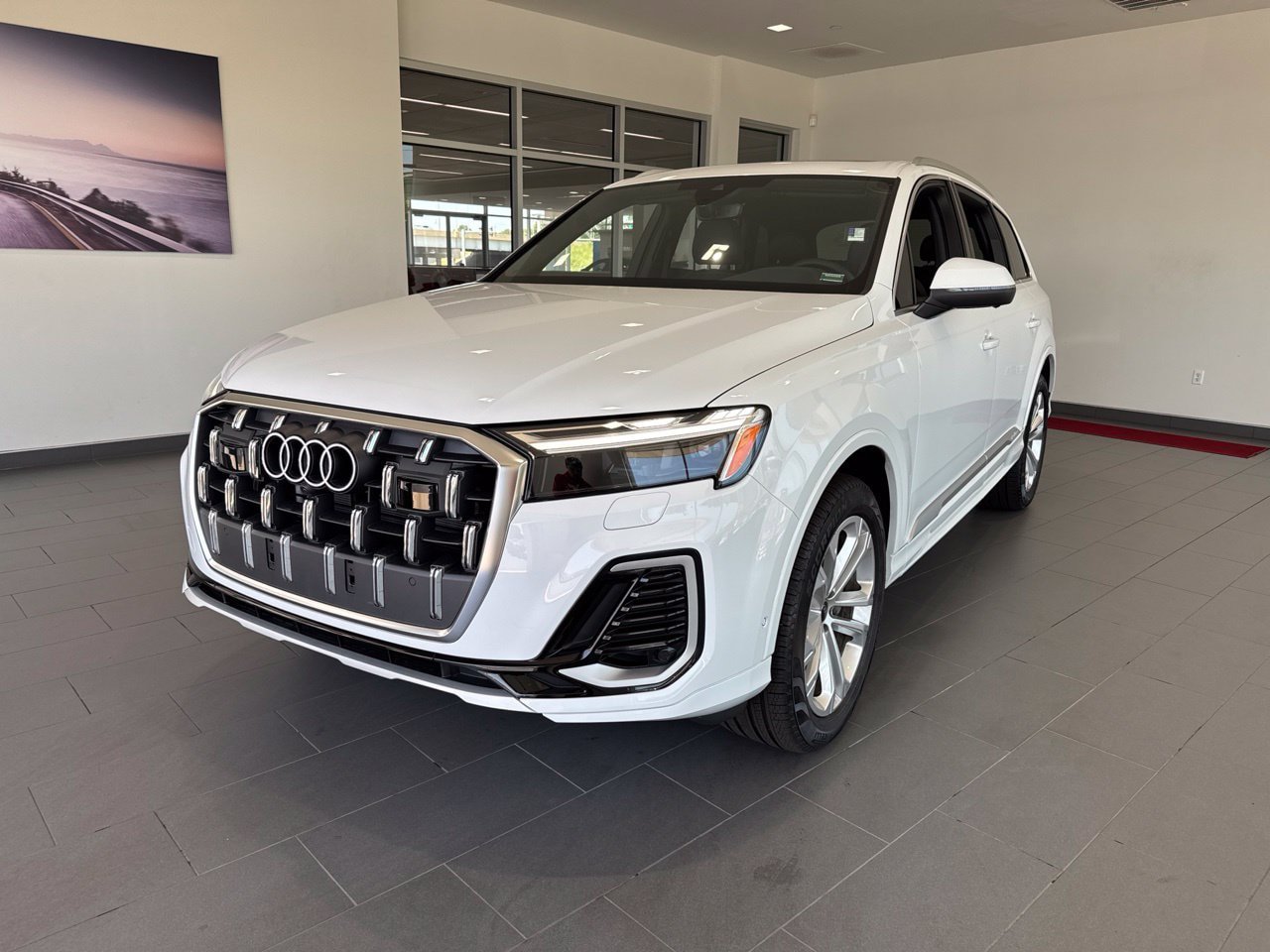 Certified 2026 Audi Q7 2.0T Premium Plus AWD/4WD image 3