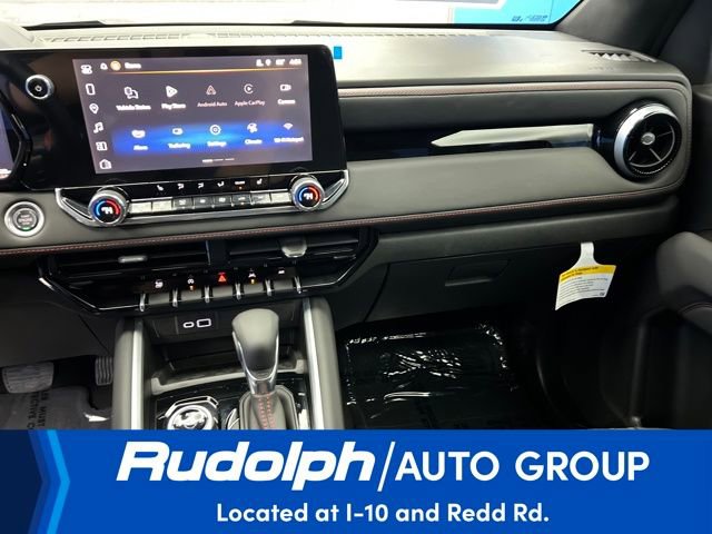 Used 2025 Chevrolet Colorado Z71 image 25