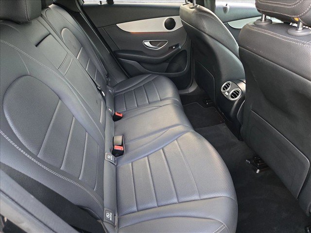 Used 2021 Mercedes-Benz GLC 300 image 21