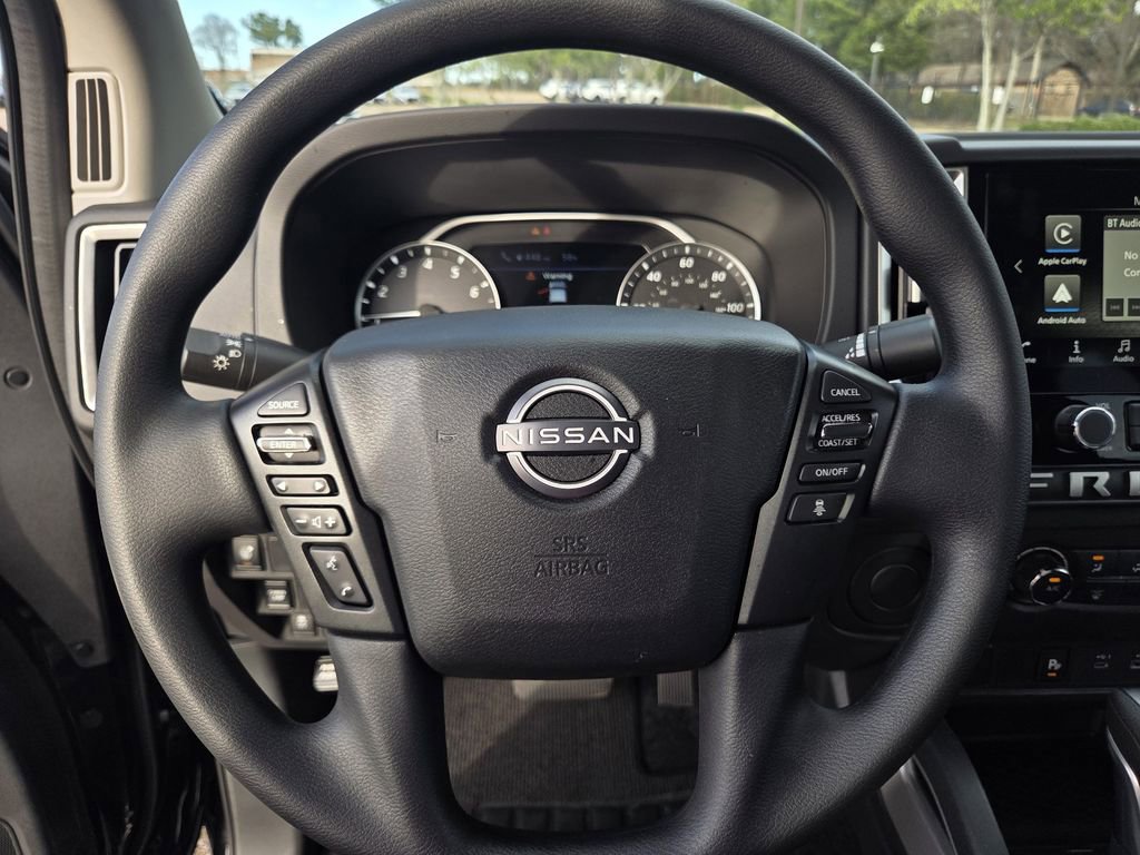 Certified 2025 Nissan Frontier SV image 18