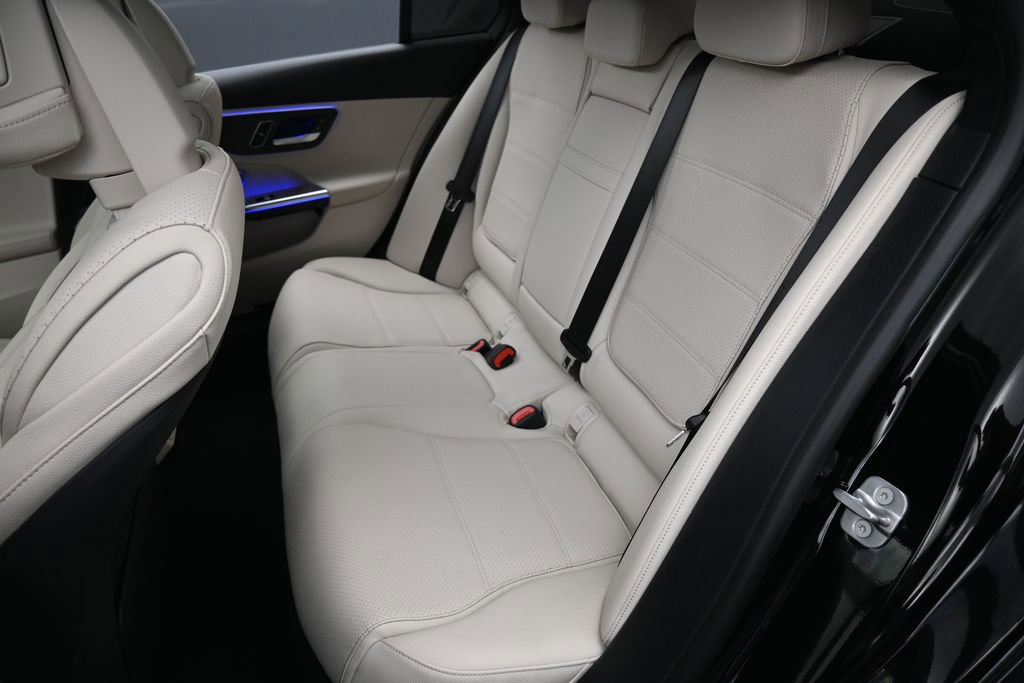 Used 2025 Mercedes-Benz C 300 4MATIC Sedan w/ Exclusive Trim Package image 30