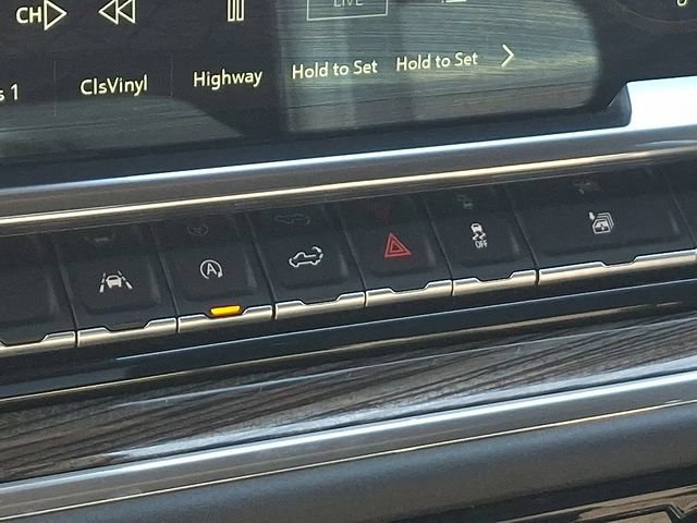 Used 2025 GMC Sierra 1500 Elevation AWD/4WD image 17