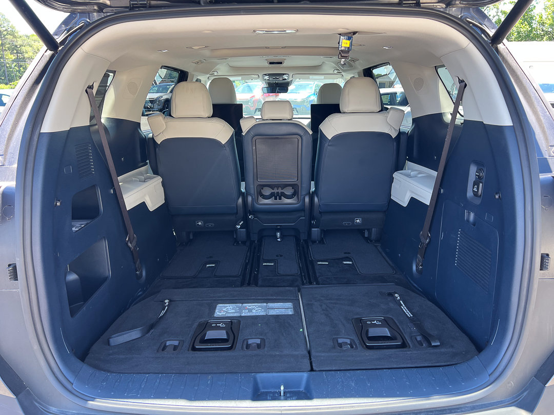 Used 2025 Kia Carnival SX FWD image 5