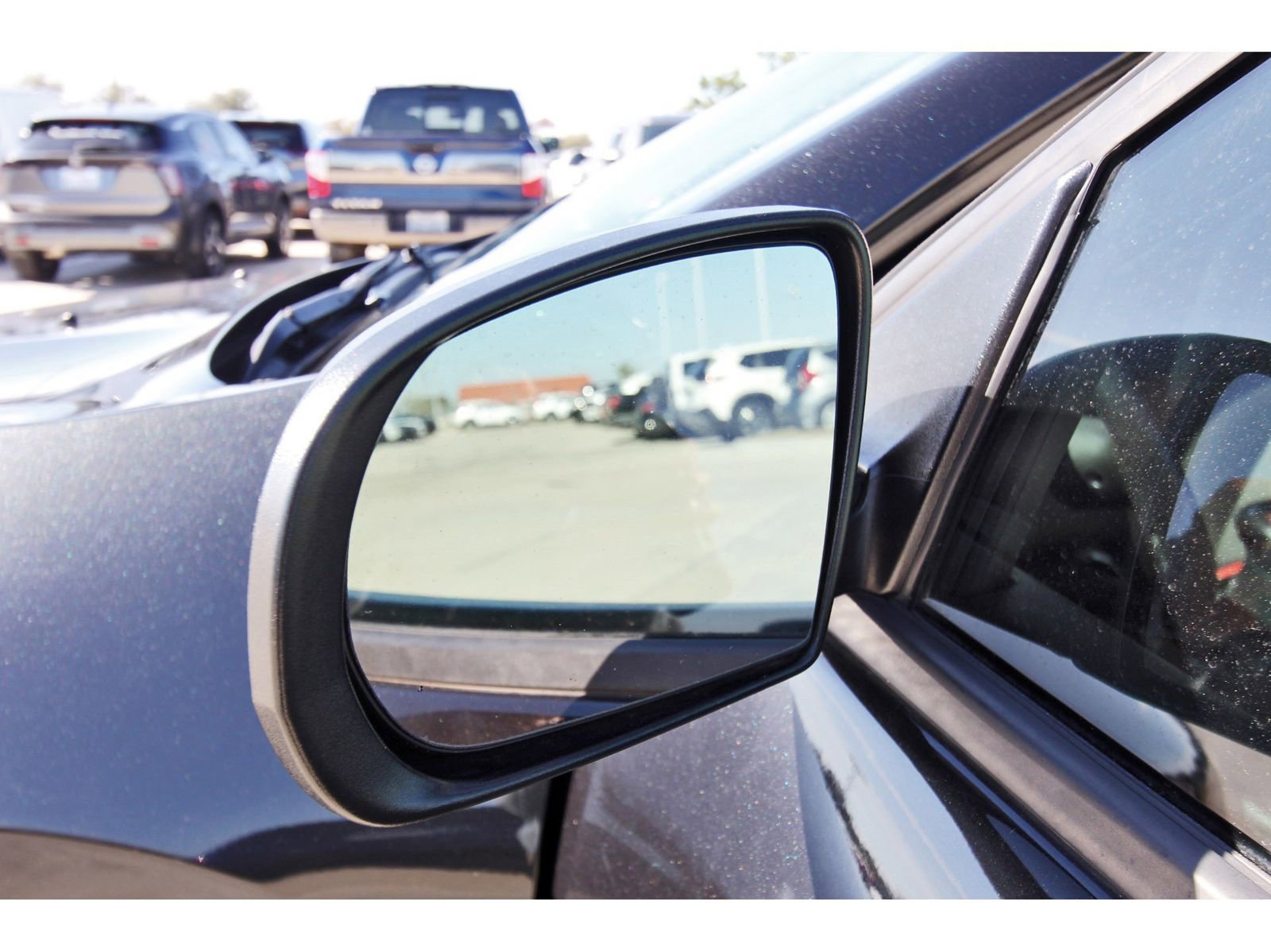 Used 2016 Jeep Cherokee Sport image 10