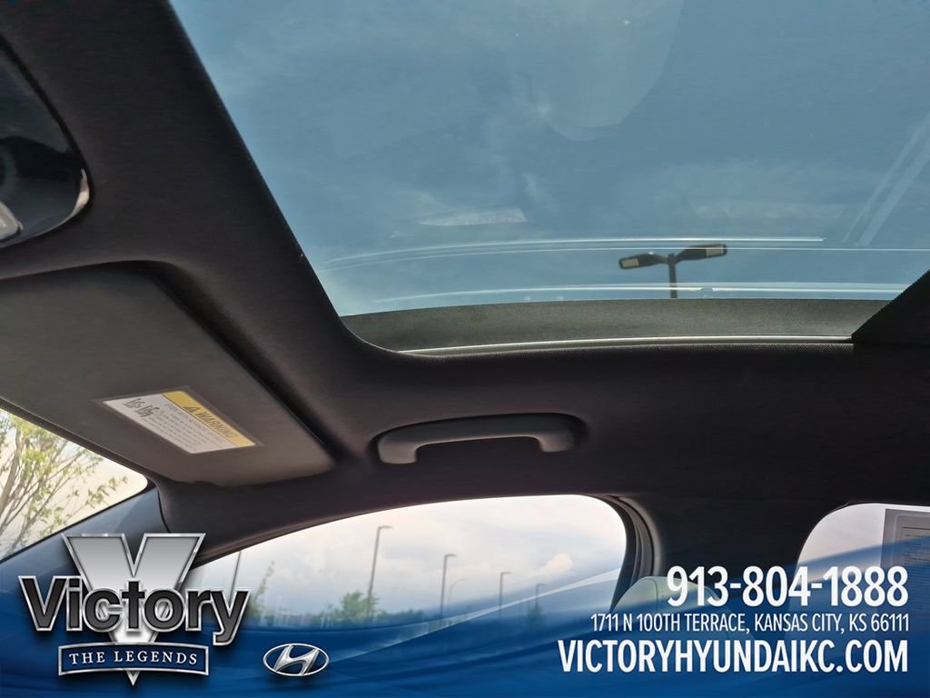 Used 2025 Hyundai Tucson Limited AWD/4WD image 21