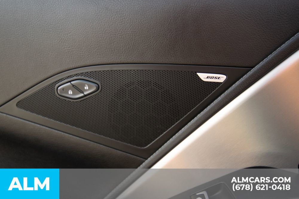 Used 2015 Chevrolet Corvette Stingray Coupe image 15