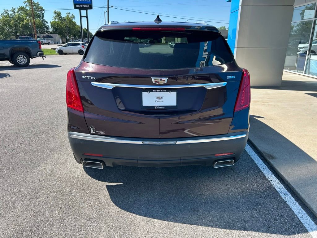 Used 2017 Cadillac XT5 Premium Luxury w/ Driver Assist Package FWD image 7