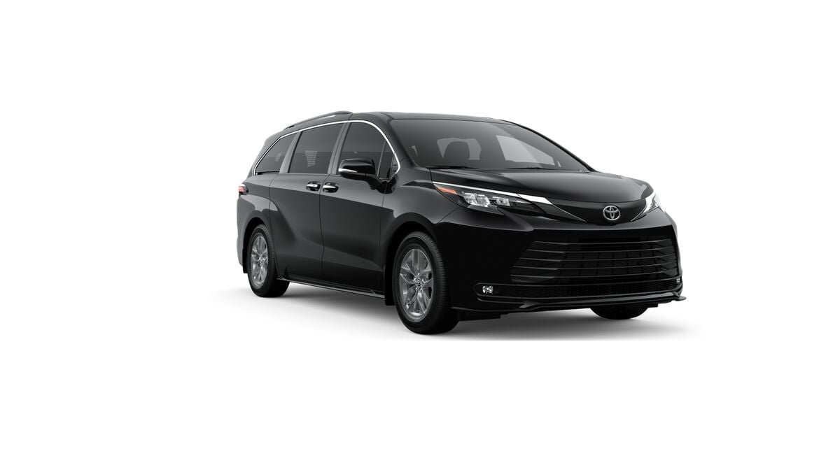 New 2026 Toyota Sienna XLE FWD image 15