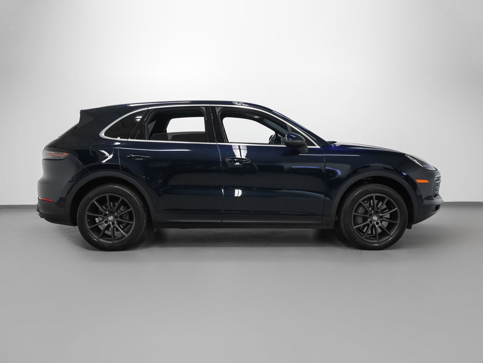Certified 2019 Porsche Cayenne S image 13