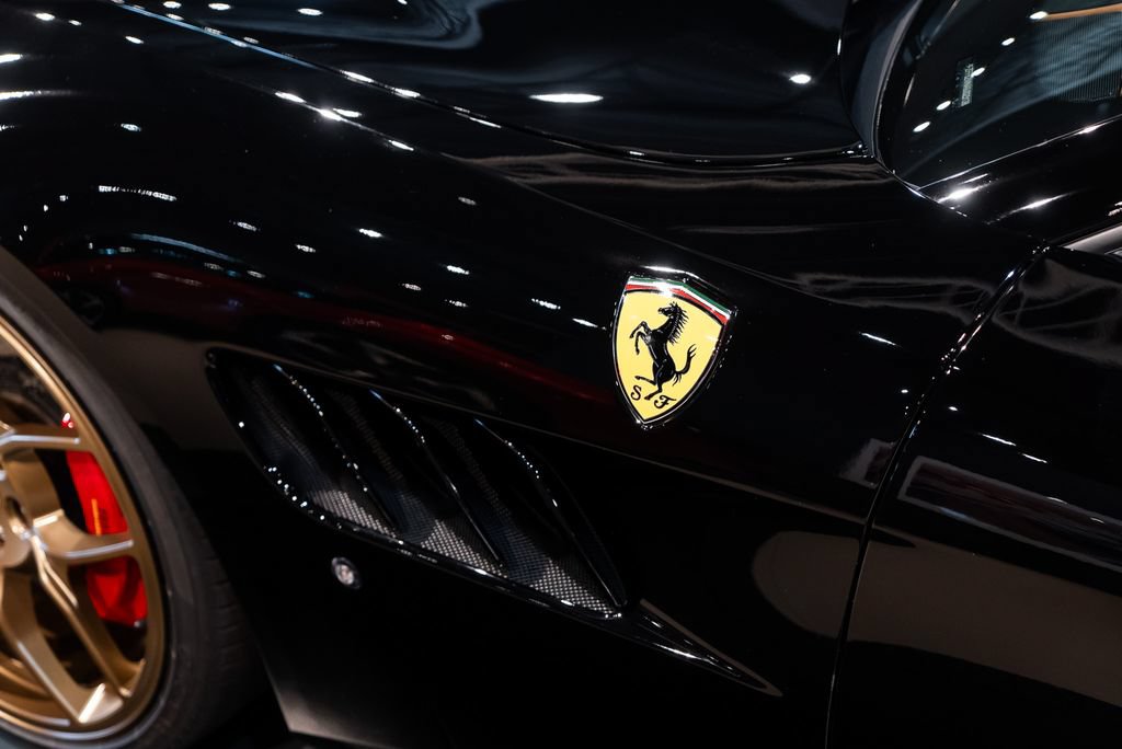 Used 2018 Ferrari GTC4Lusso AWD/4WD image 12
