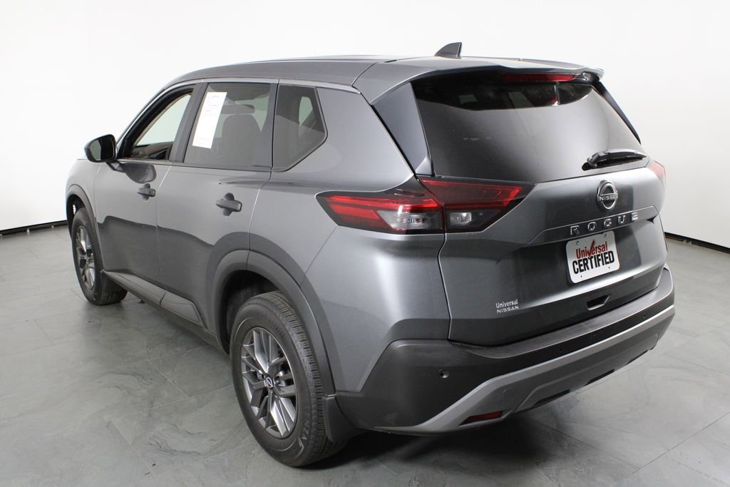 Certified 2023 Nissan Rogue S image 4