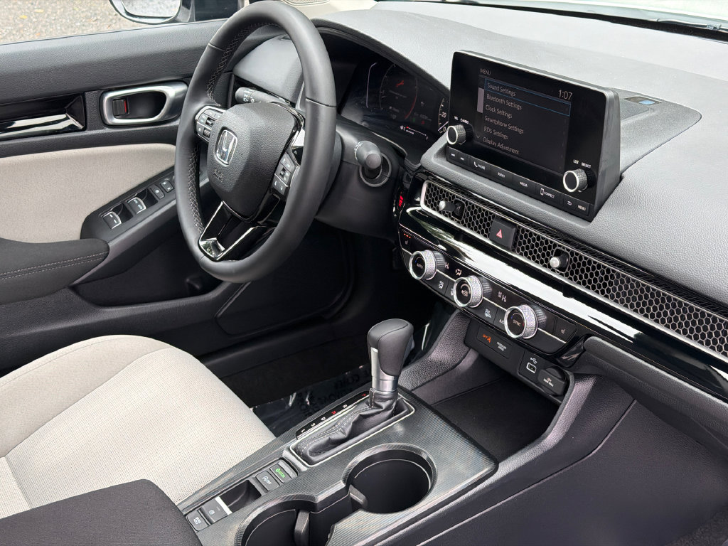 Used 2024 Honda Civic EX image 8