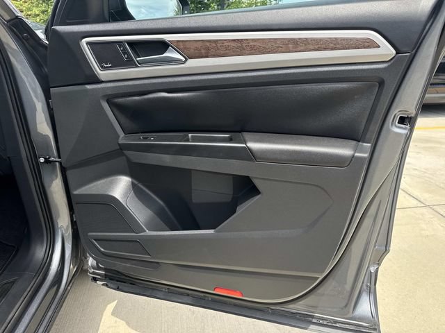 Used 2019 Volkswagen Atlas SEL Premium AWD/4WD image 14