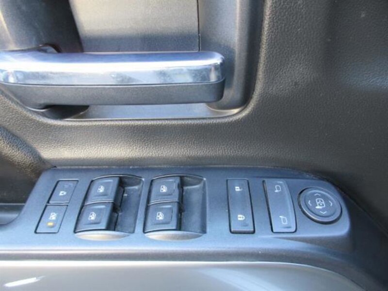 Used 2016 Chevrolet Silverado 1500 LT RWD image 11