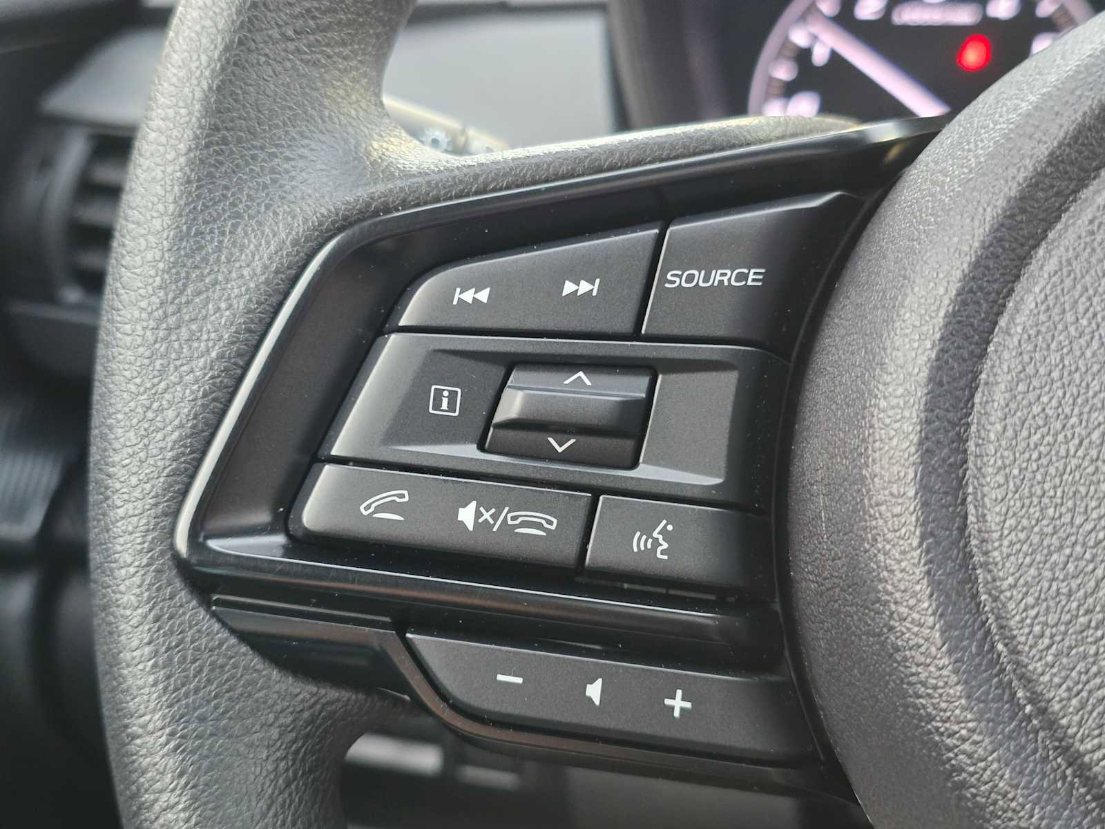 Used 2024 Subaru Crosstrek 2.0i Premium image 35