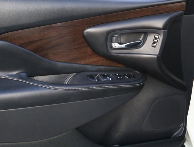 Used 2020 Nissan Murano Platinum image 16