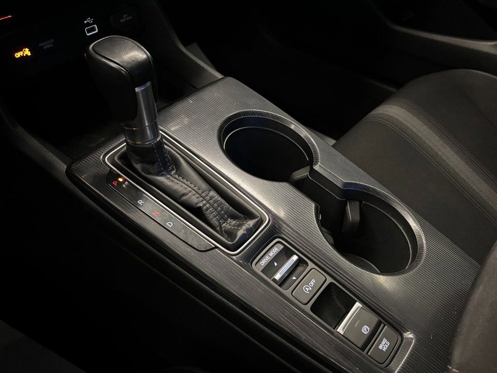 Used 2022 Honda Civic Sport image 16
