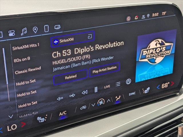 New 2025 Chevrolet Traverse LT w/ LPO, Floor Liner Package image 13