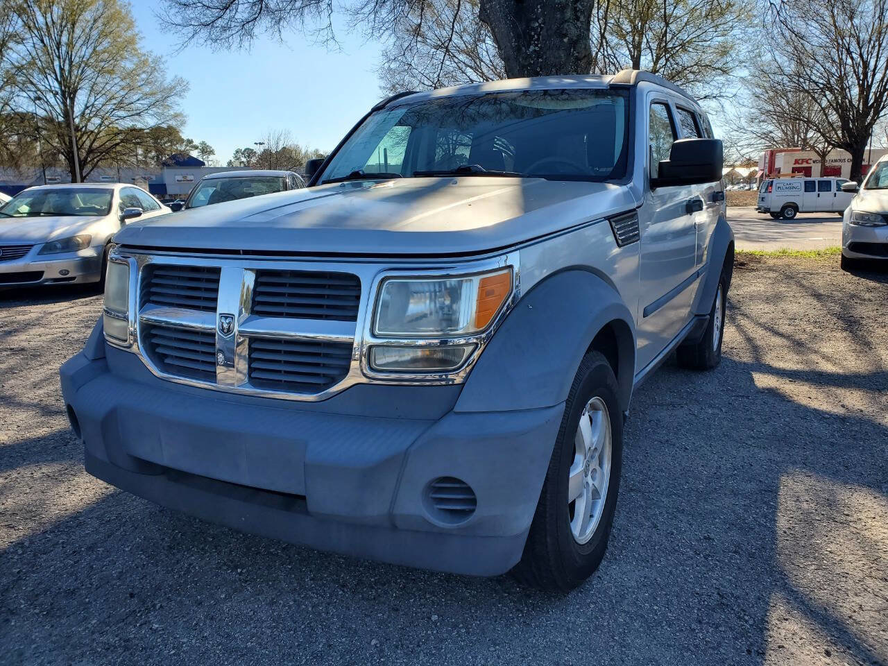 Used 2007 Dodge Nitro SXT image 3