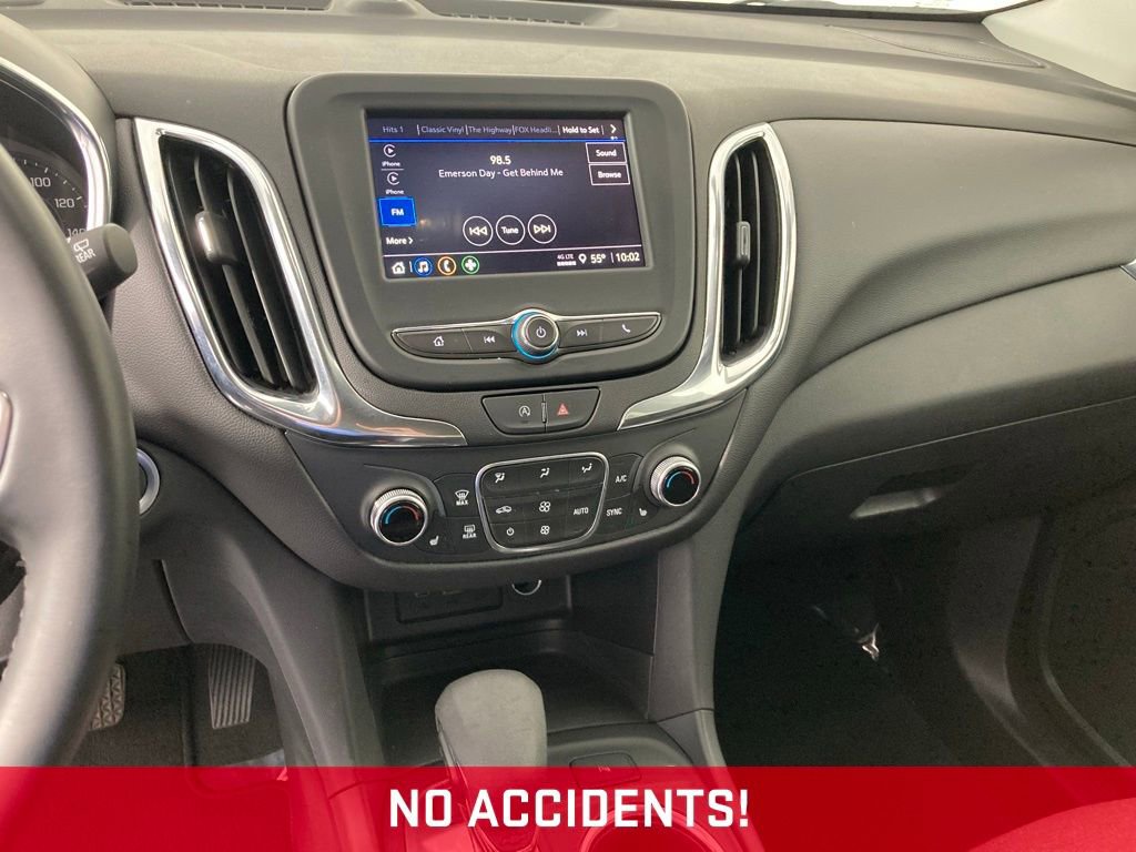 Used 2024 Chevrolet Equinox LT image 2