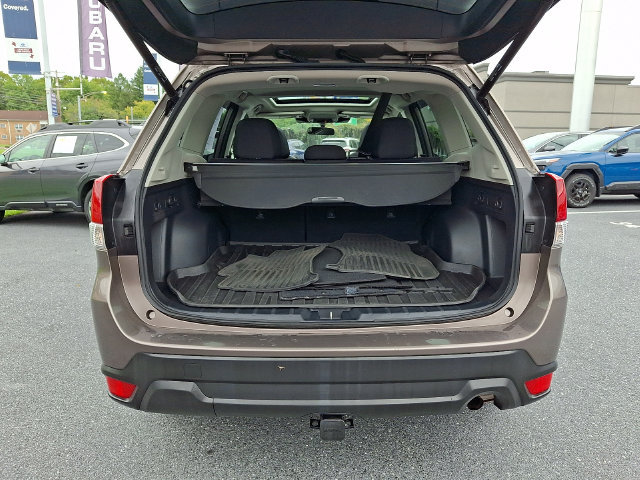 Certified 2022 Subaru Forester Premium AWD/4WD image 43