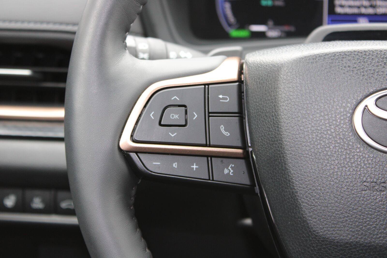 Used 2025 Toyota Grand Highlander AWD Hybrid image 29