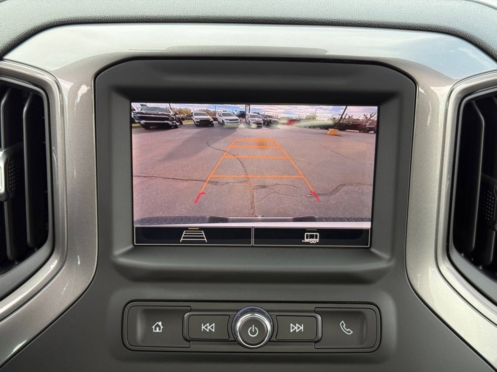 Used 2025 Chevrolet Silverado 2500 W/T w/ WT/CX Safety Package image 25