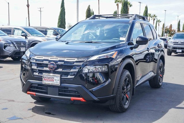 New 2026 Nissan Rogue SV image 4