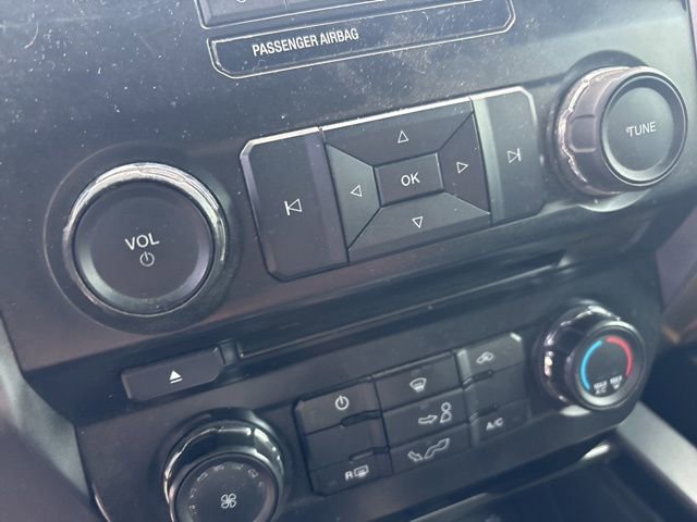 Used 2015 Ford F150 XLT w/ Equipment Group 301A Mid image 31