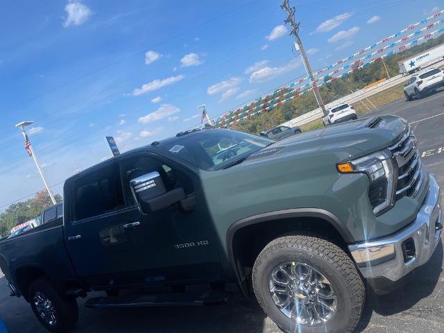 New 2026 Chevrolet Silverado 3500 LTZ image 4
