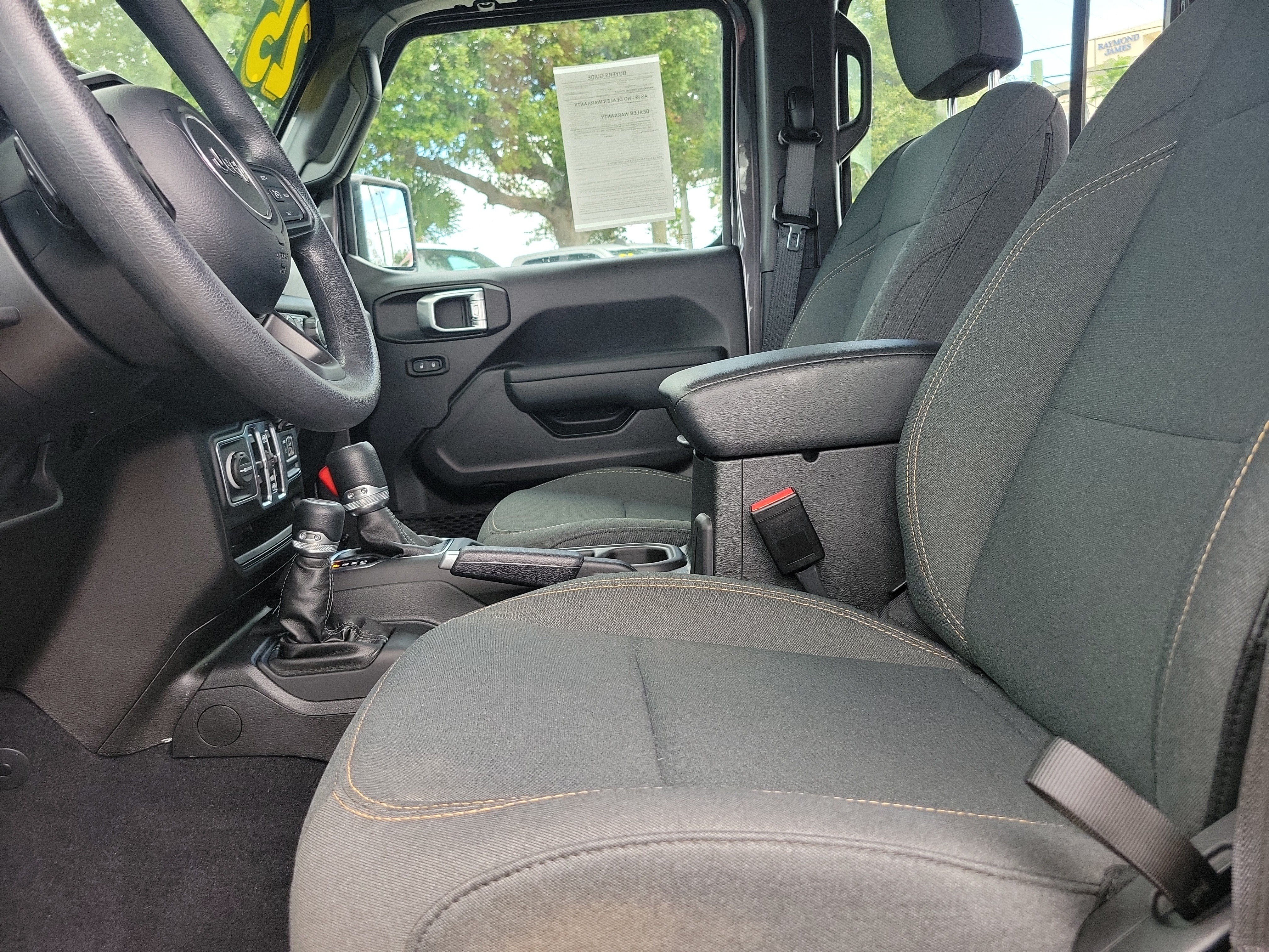 Used 2025 Jeep Wrangler Unlimited Sport AWD/4WD image 14
