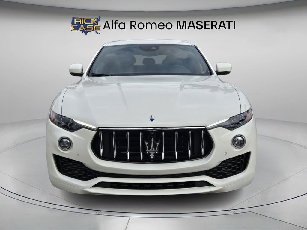 Used 2023 Maserati Levante GT image 4