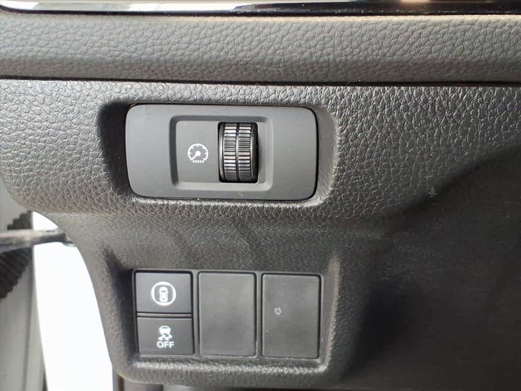 Used 2022 Honda Civic EX-L image 10