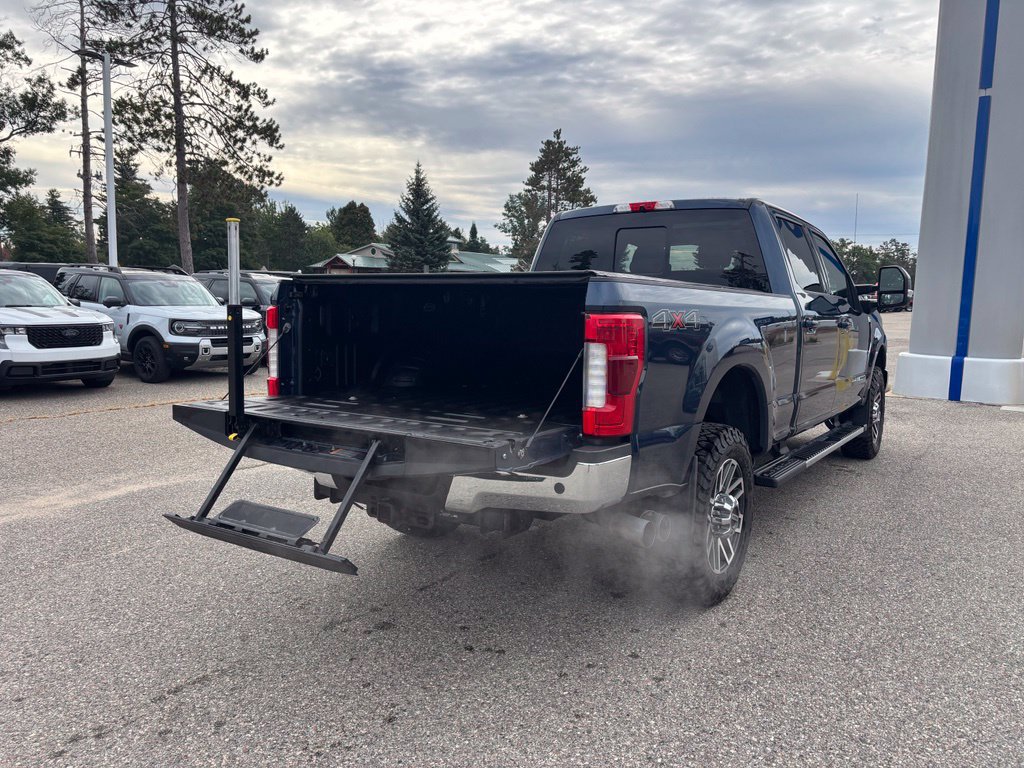 Used 2019 Ford F350 Lariat w/ Lariat Ultimate Package AWD/4WD image 9