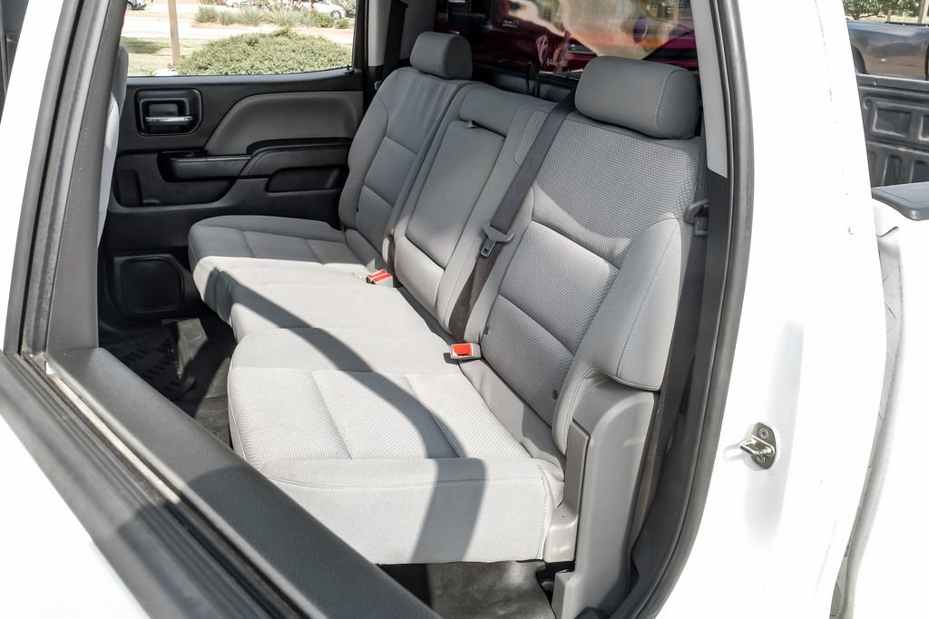 Used 2018 Chevrolet Silverado 1500 W/T w/ Trailering Package AWD/4WD image 32
