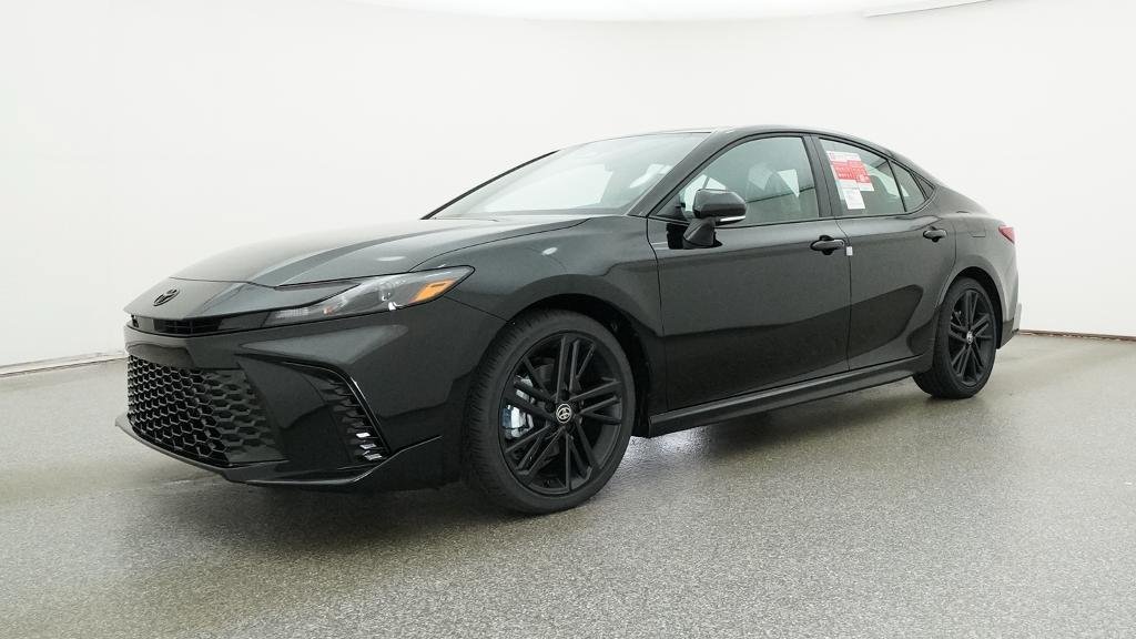 New 2026 Toyota Camry Hybrid FWD image 6