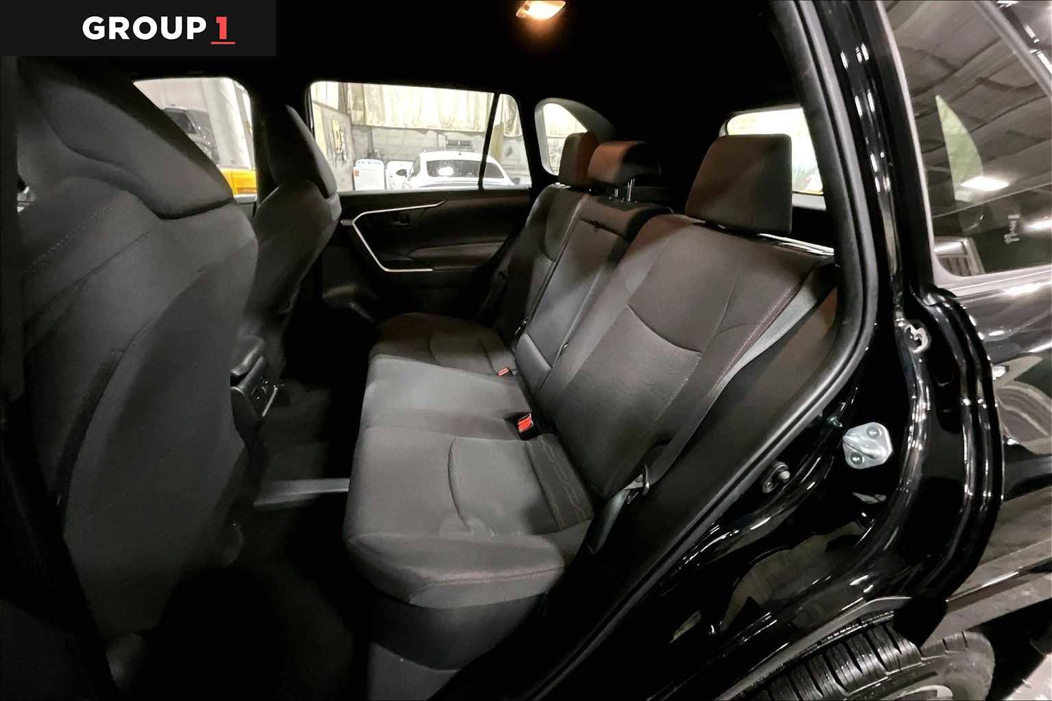 Used 2021 Toyota RAV4 SE AWD/4WD image 21