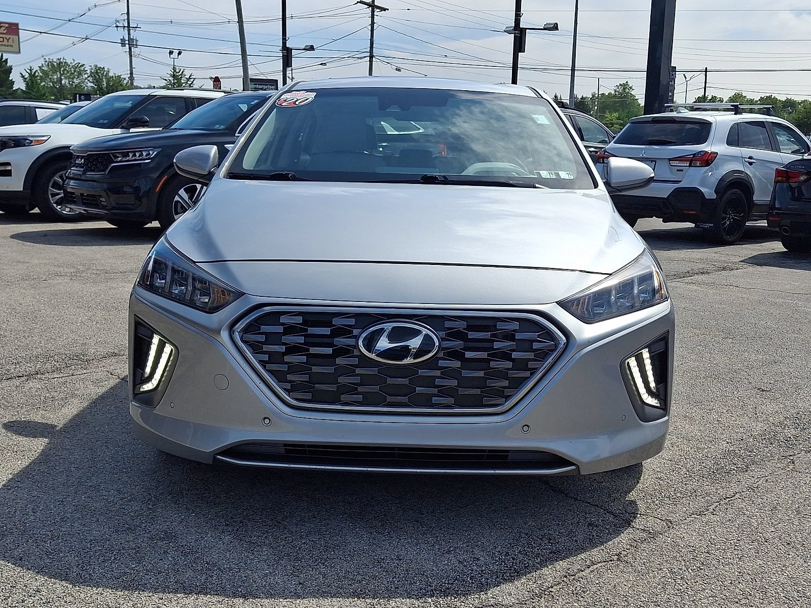 Used 2020 Hyundai Ioniq Limited FWD image 7