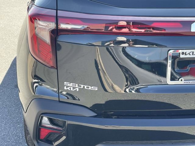 New 2026 Kia Seltos S FWD image 14