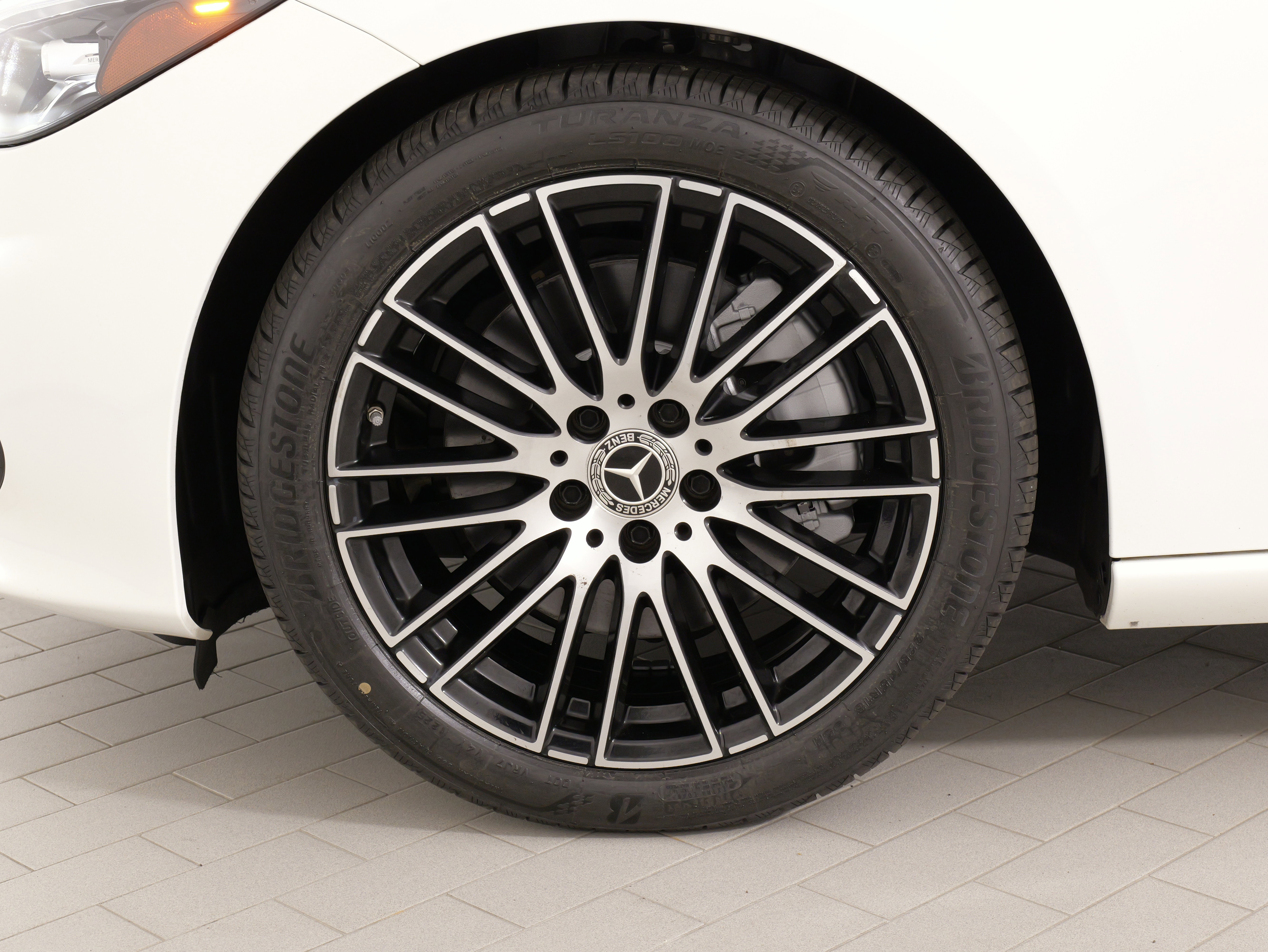 Used 2023 Mercedes-Benz C 300 4MATIC Sedan image 48