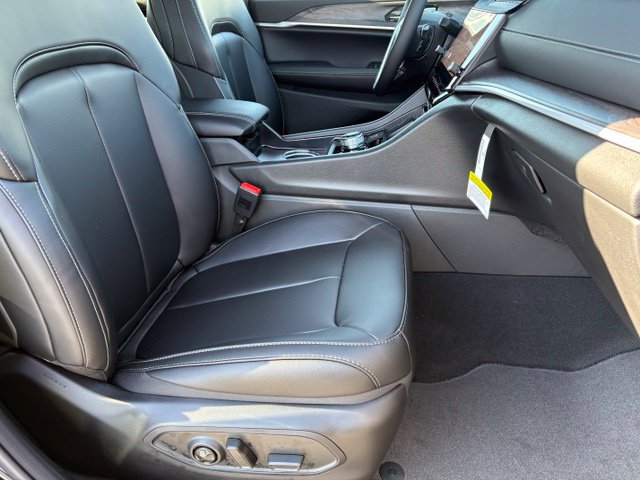 New 2026 Jeep Grand Cherokee Limited AWD/4WD image 19