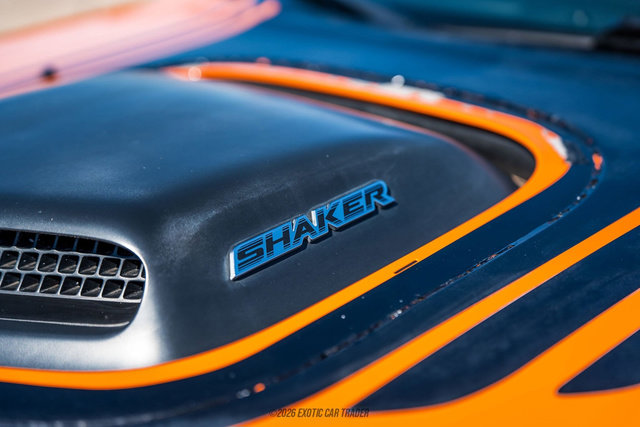 Used 2014 Dodge Challenger R/T image 41