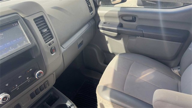 Used 2021 Nissan NV 2500 S image 17